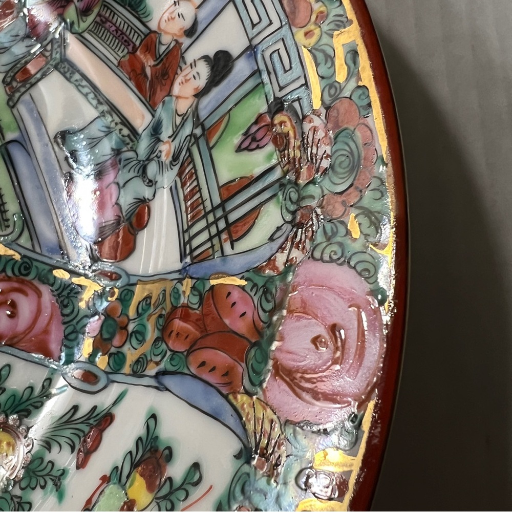 Vintage Hand Painted Plate Decorated In Hong Kong - Picture 7 of 9
